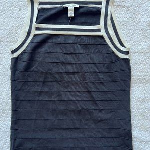 White House Black Market WHBM Top - Size L